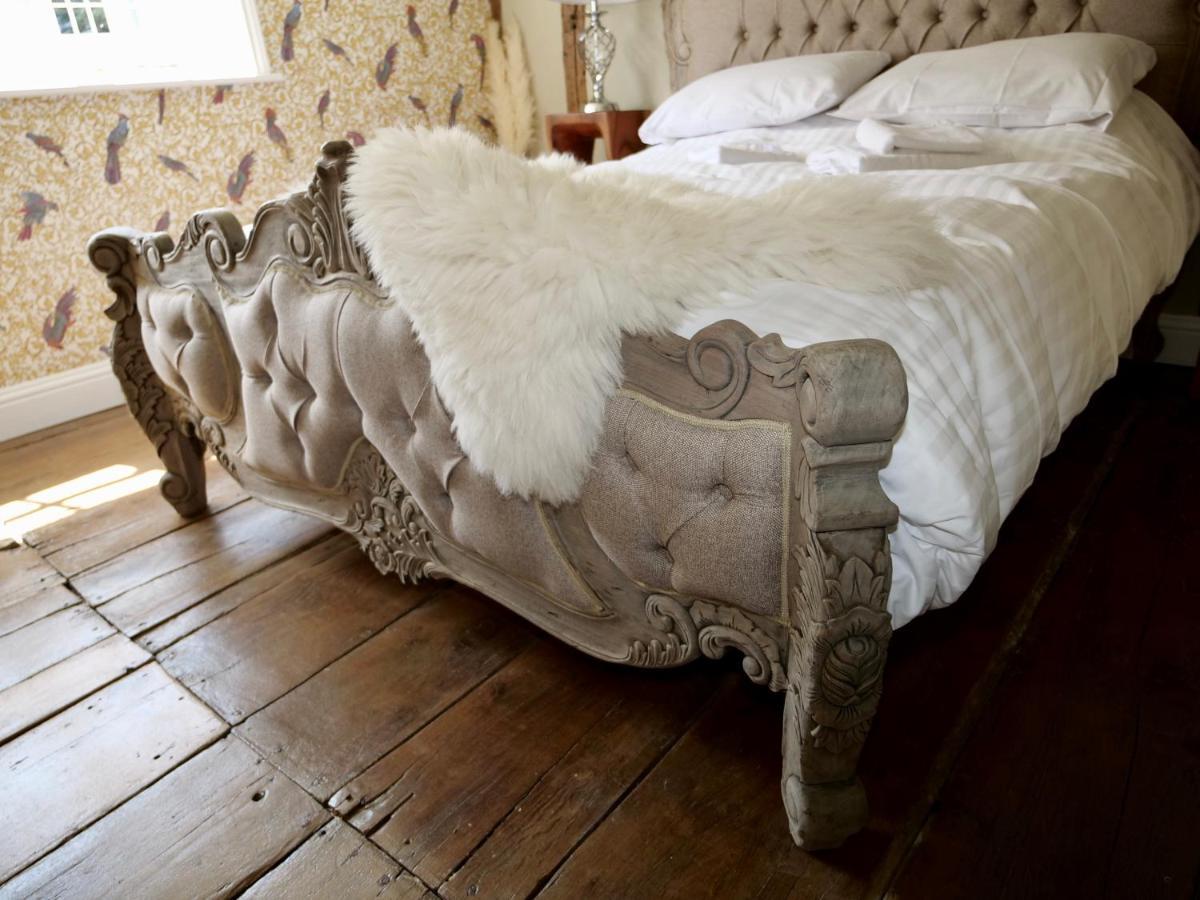 Luxury 9 Bed Manor House Hot Tub Cinema Room Skytv Saffron Walden Bagian luar foto