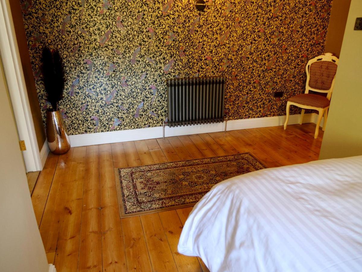 Luxury 9 Bed Manor House Hot Tub Cinema Room Skytv Saffron Walden Bagian luar foto